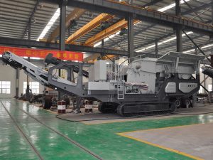 The flexible QH441 mobile cone crusher